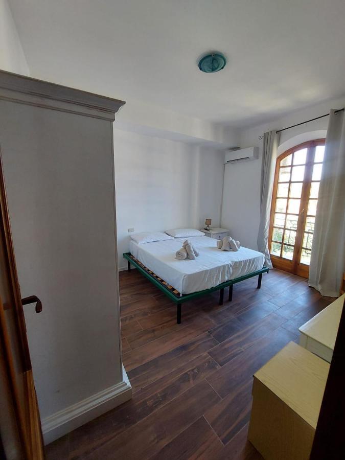 Maison Umberto I A Villasimius Centro Luaran gambar
